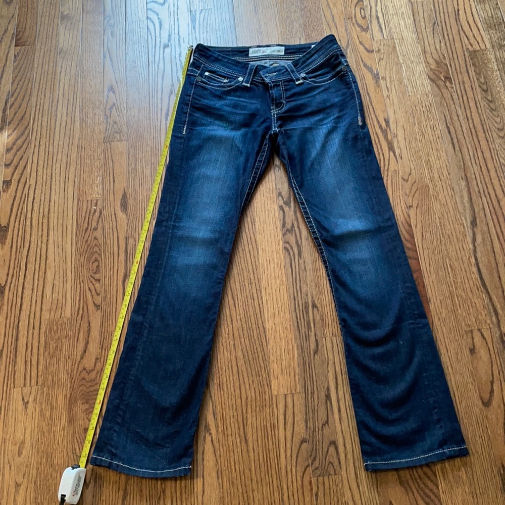 nWOT BKE Payton style darker wash jeans size 27 regular, has stretch to them.